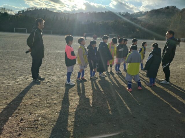 3年生 FC.ZEUSさんと練習試合の写真